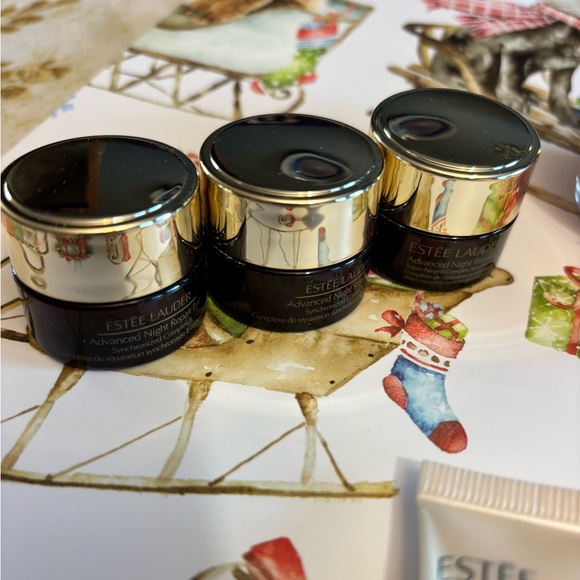 Estee Lauder Advanced Night Repair Eye - .17 oz. - Picture 4 of 4